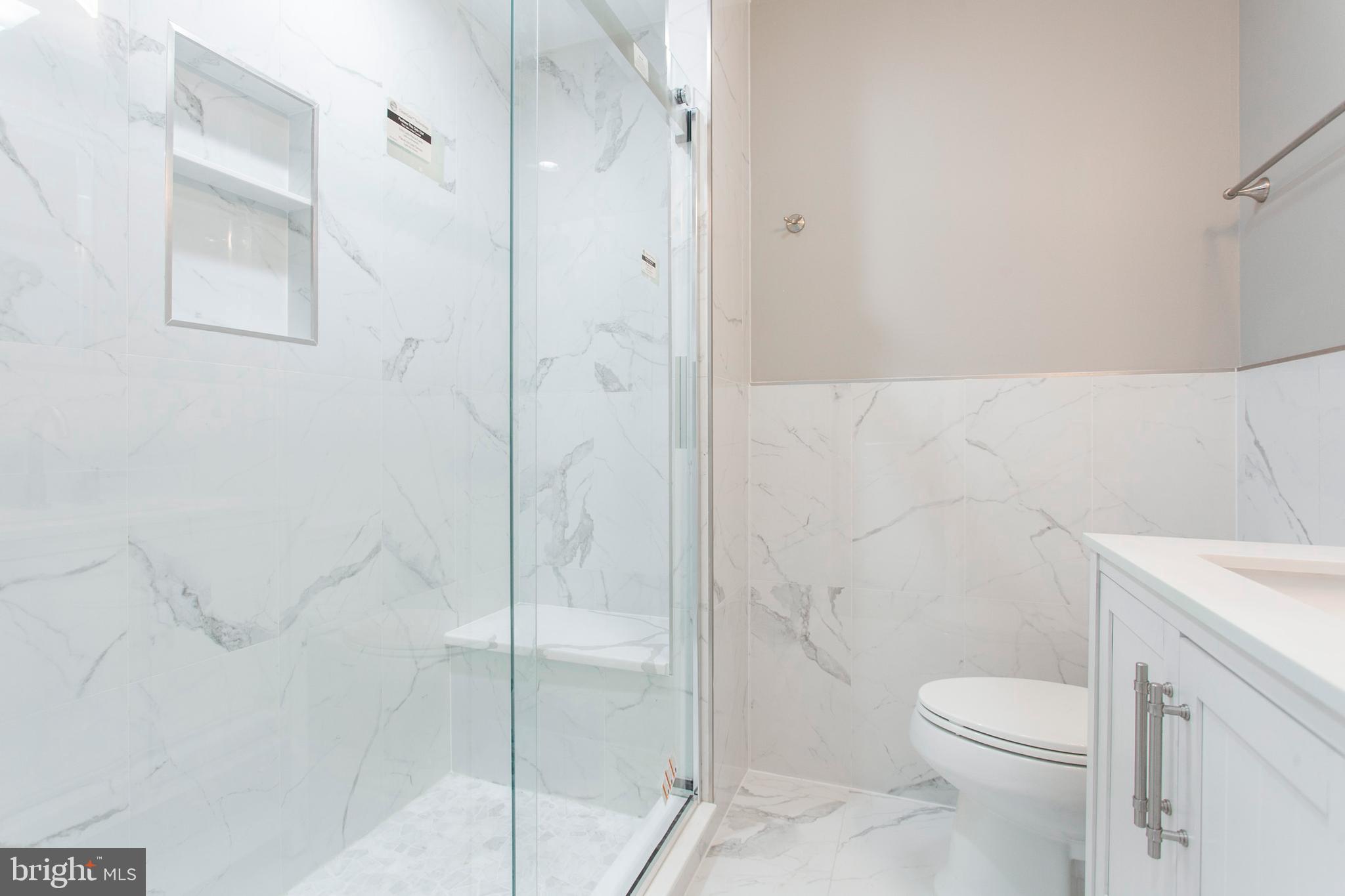 POINT BREEZE - Residential Lease