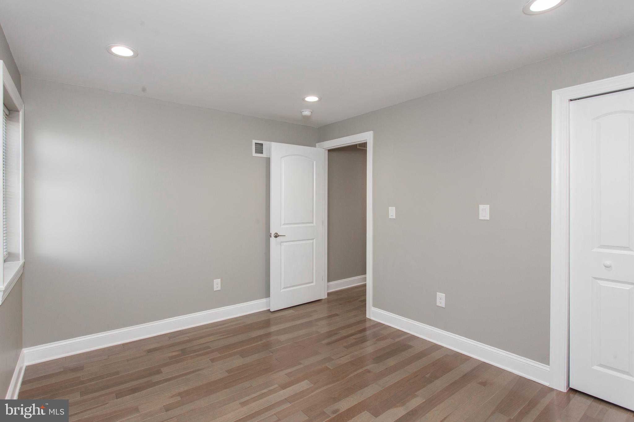 POINT BREEZE - Residential Lease