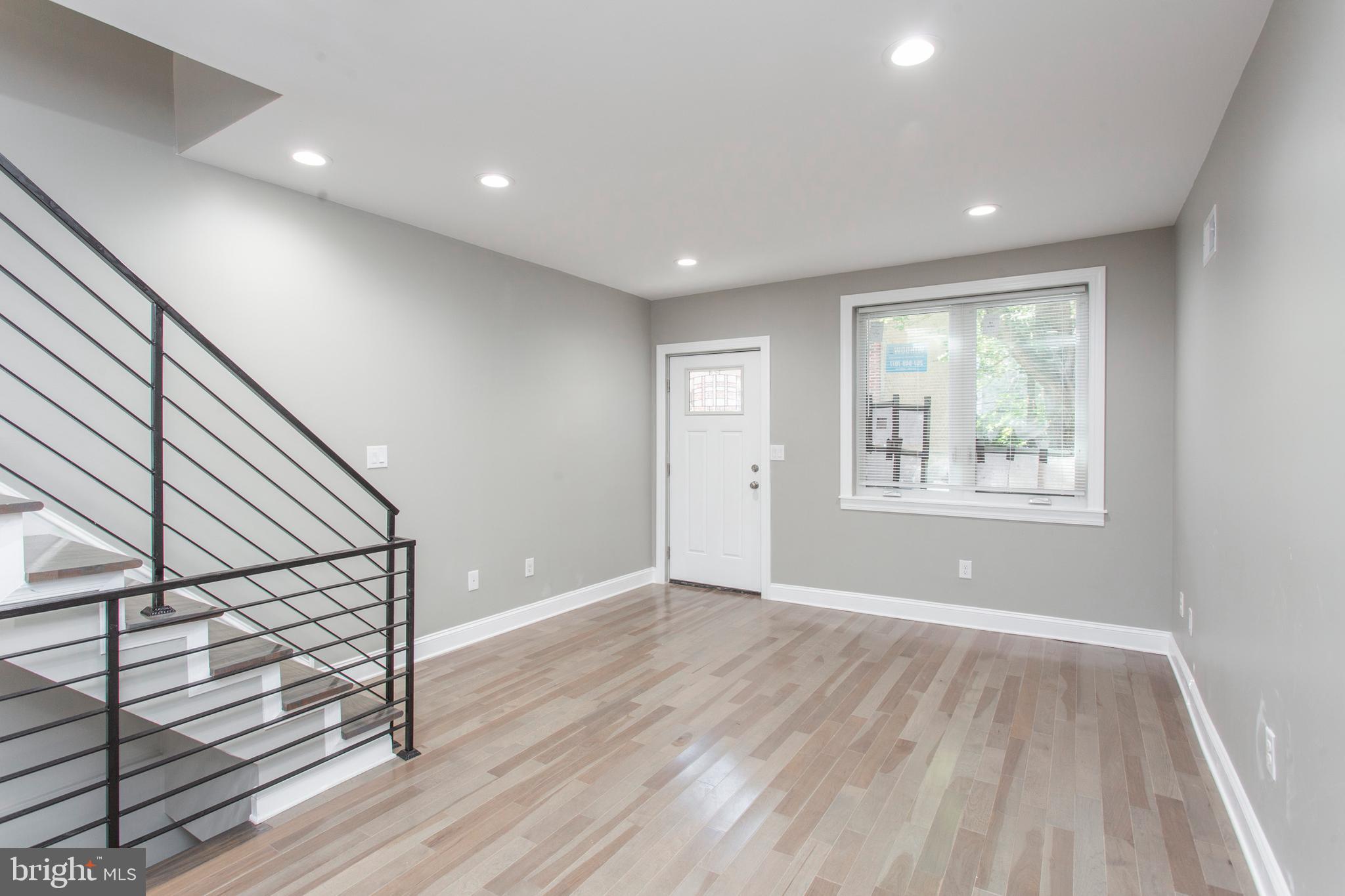 POINT BREEZE - Residential Lease