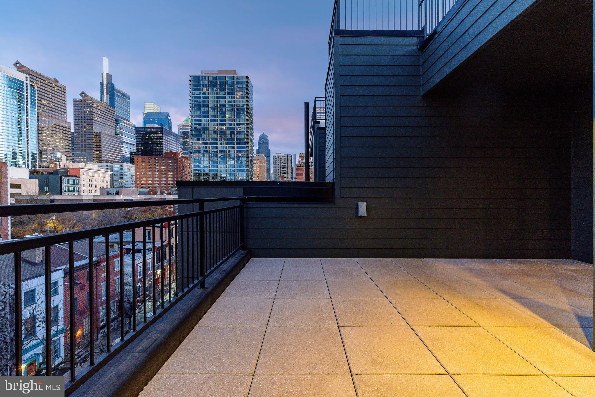 RITTENHOUSE SQUARE - Residential