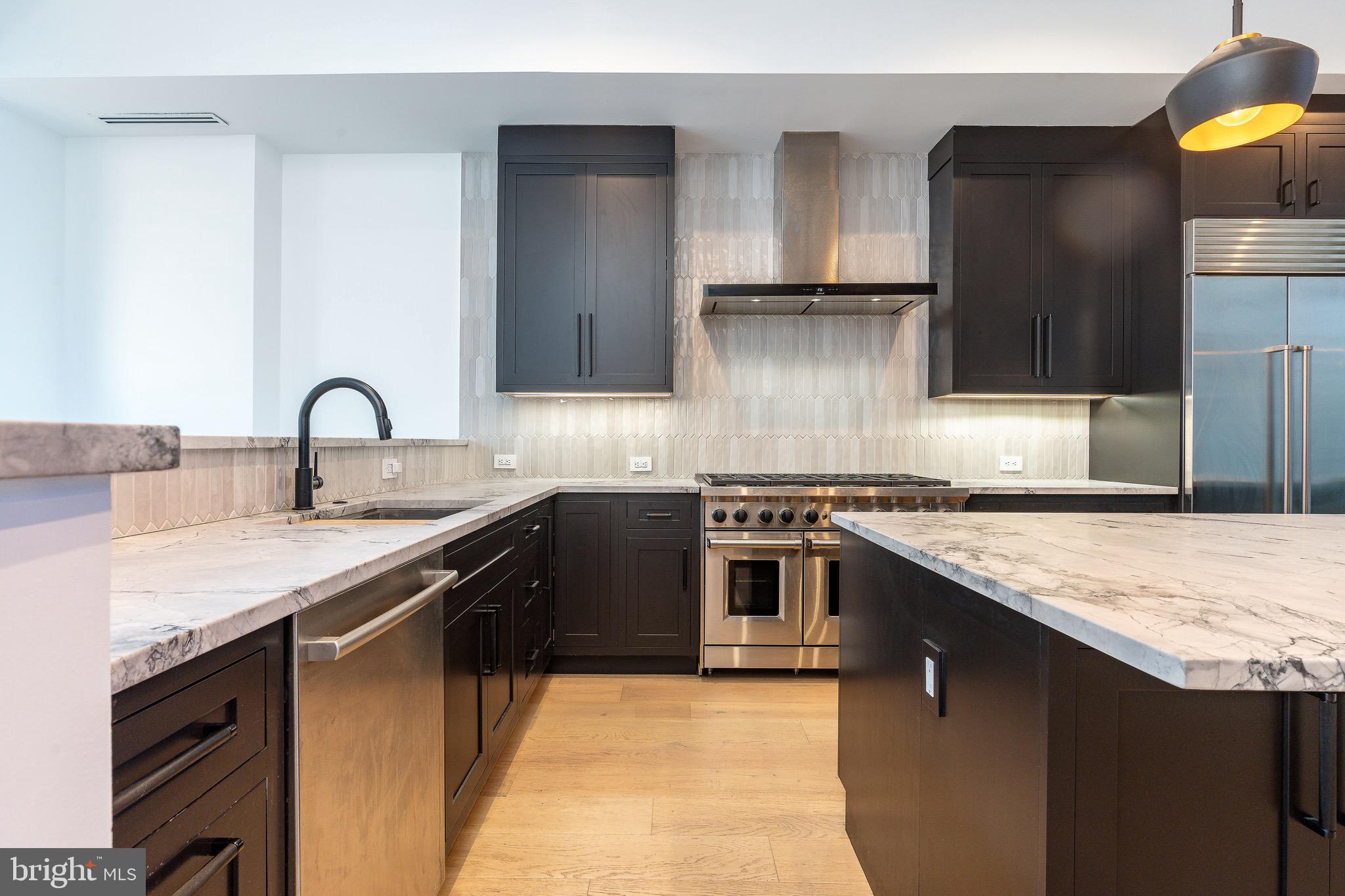 RITTENHOUSE SQUARE - Residential