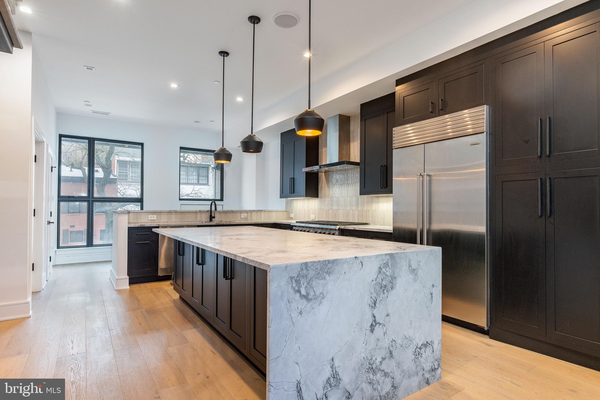 RITTENHOUSE SQUARE - Residential