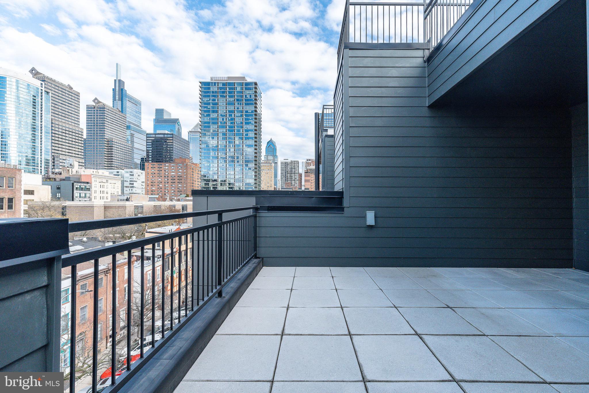 RITTENHOUSE SQUARE - Residential