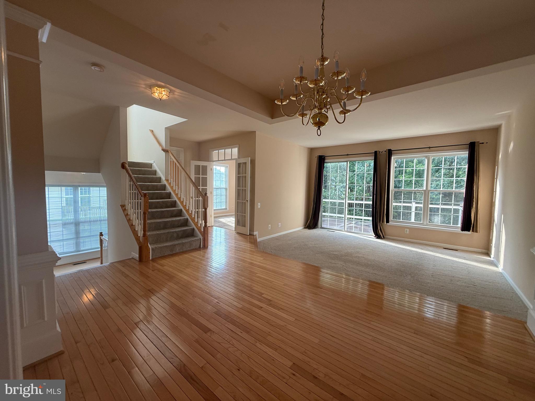 OAK MILL - Residential Lease