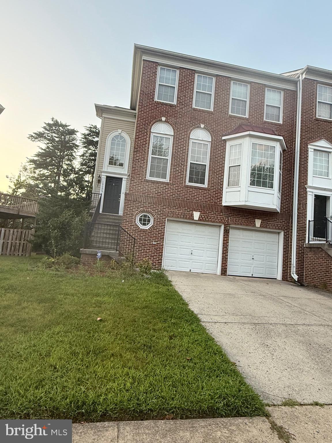 OAK MILL - Residential Lease