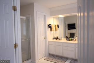 OAK MILL - Residential Lease