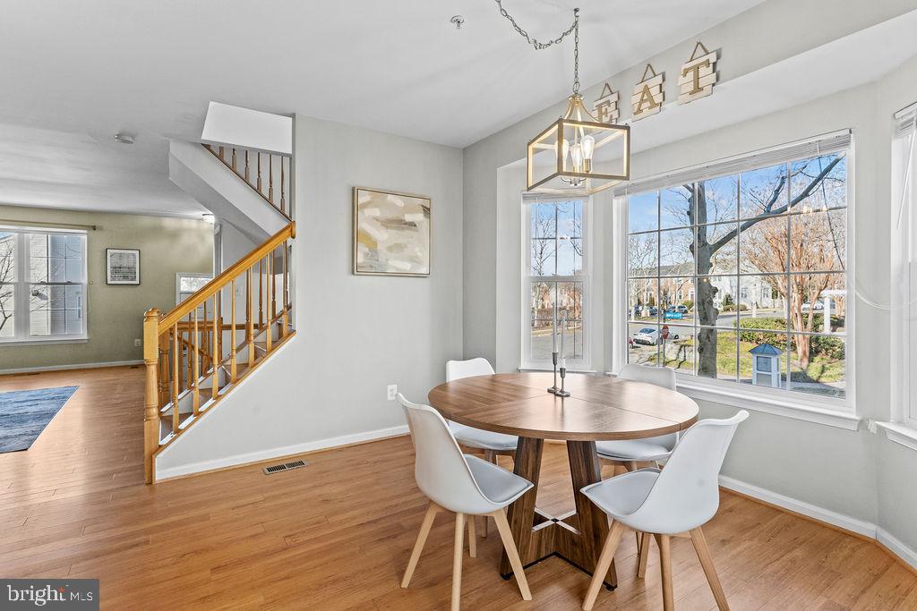 SOUTH RIDING - Residential