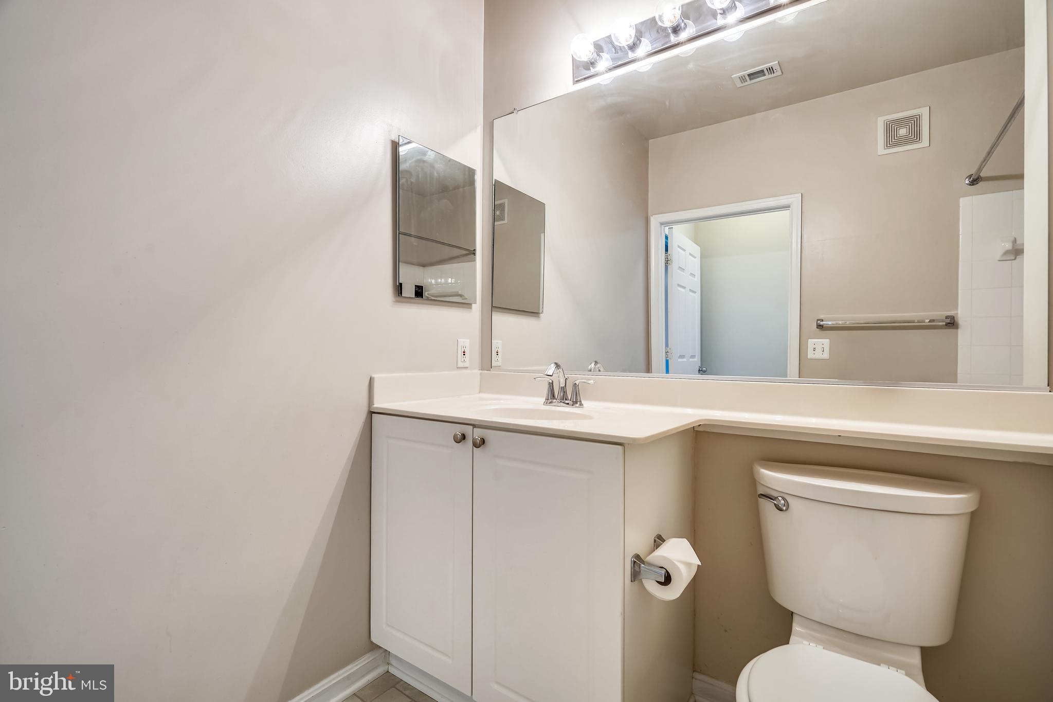 MARQUIS AT VIENNA STATION - Residential Lease