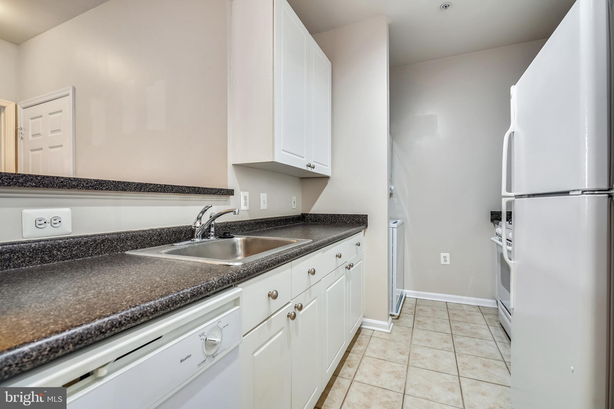 MARQUIS AT VIENNA STATION - Residential Lease