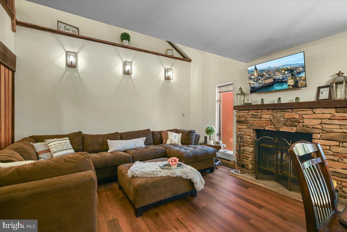 BLUE HERON - Residential