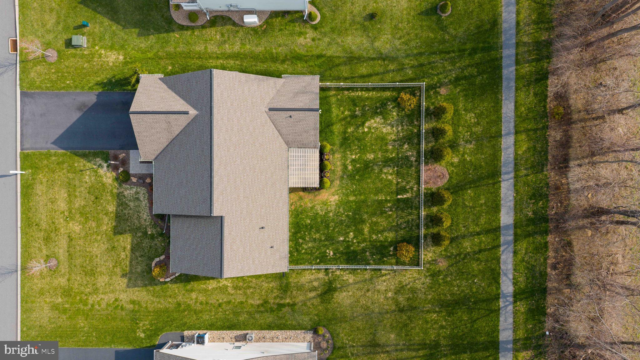 STONECROFT VILLAGE - Residential