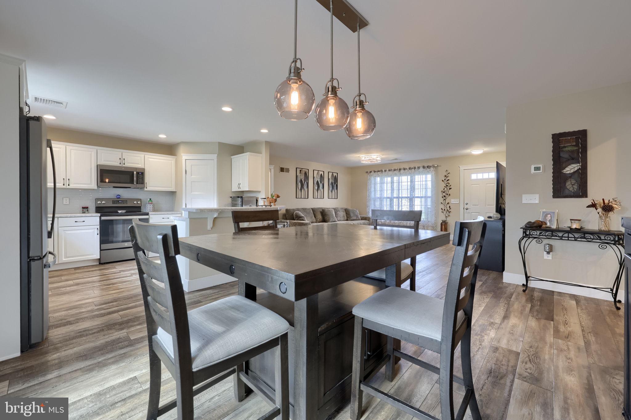 STONECROFT VILLAGE - Residential