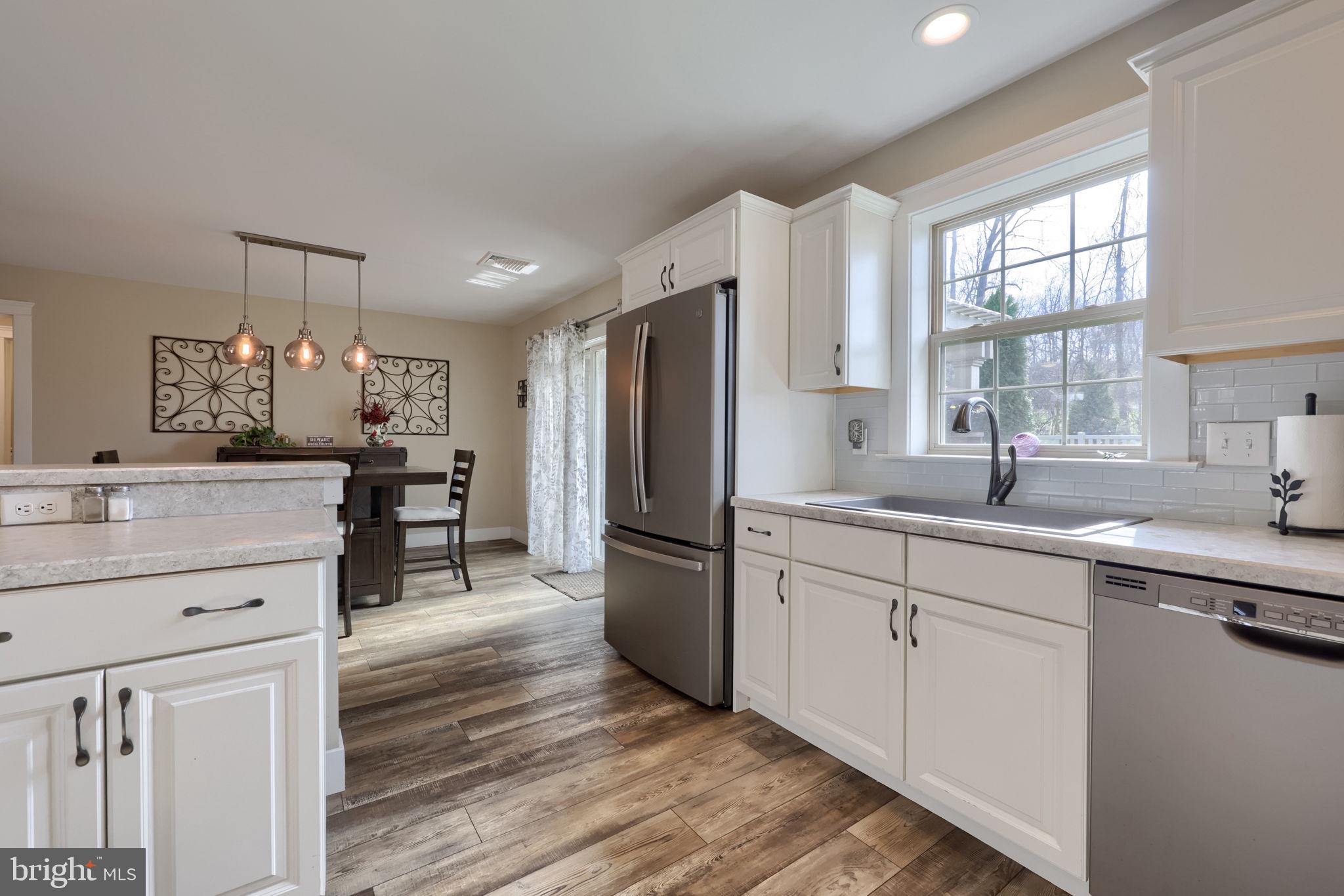 STONECROFT VILLAGE - Residential