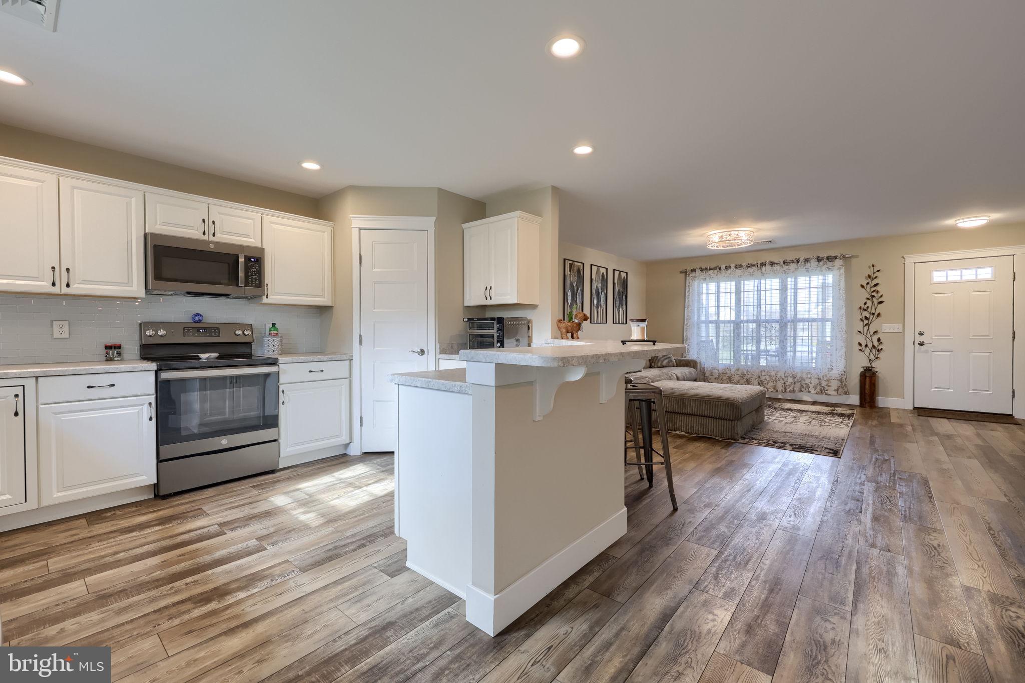 STONECROFT VILLAGE - Residential