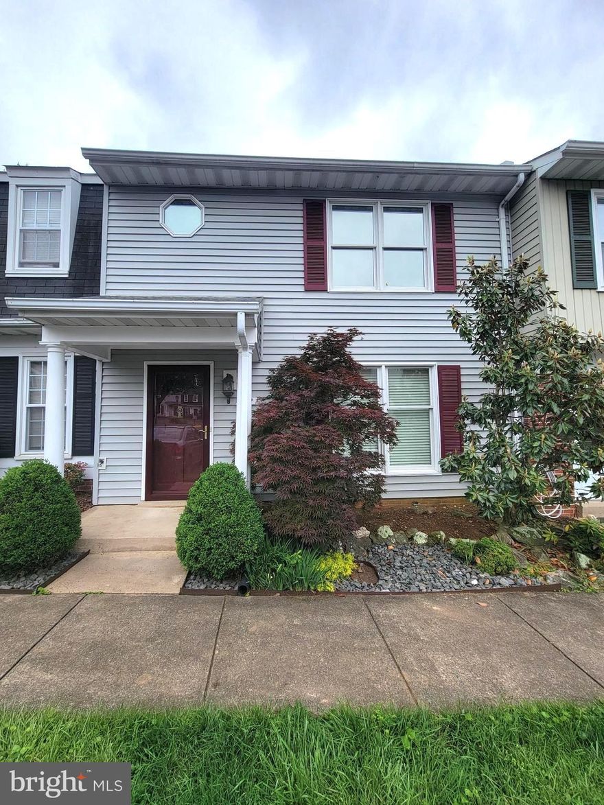 Welcome home! Nestled in the beautiful, quaint town of Warrenton this extremely well maintained townhome awaits you. The cozy yet spacious living room invites you in with wood floors throughout the entire main level. The wainscoting in the living room harmonizes country charm and elegance.  The kitchen has granite counter tops with the dining area conveniently located next to the eat-in kitchen. Off the kitchen is separate laundry with marble floors. The beautiful wooden built-ins along the dining room provide additional storage space or can function as a buffet! The main level also has a convenient half bathroom with modern upgrades. Situated off the dining room, step outside the sliding glass doors into your own private oasis! The fully fenced backyard includes your own storage shed and has a floating deck built around statement trees, allowing for both aesthetics and easy maintenance. Upstairs has beautiful carpeting in each spacious and bright bedroom and a shared full hallway bathroom with a tub shower. Enjoy multiple hallway closets for ample storage. The primary bedroom has it's own walk-in closet and ensuite bathroom! This townhome is located in the perfect location - just minutes from Main Street in the historic Old Town of Warrenton, shopping, dining, parks, routes 17, 29, 66  and the commuter parking lot PLUS, be near by all the festivities the town of Warrenton has to offer; from First Friday's to weekend Farmer's Markets, wineries, and breweries! Don't miss out on your chance to call this beautiful, extremely well-maintained property home! Interior pictures coming soon!