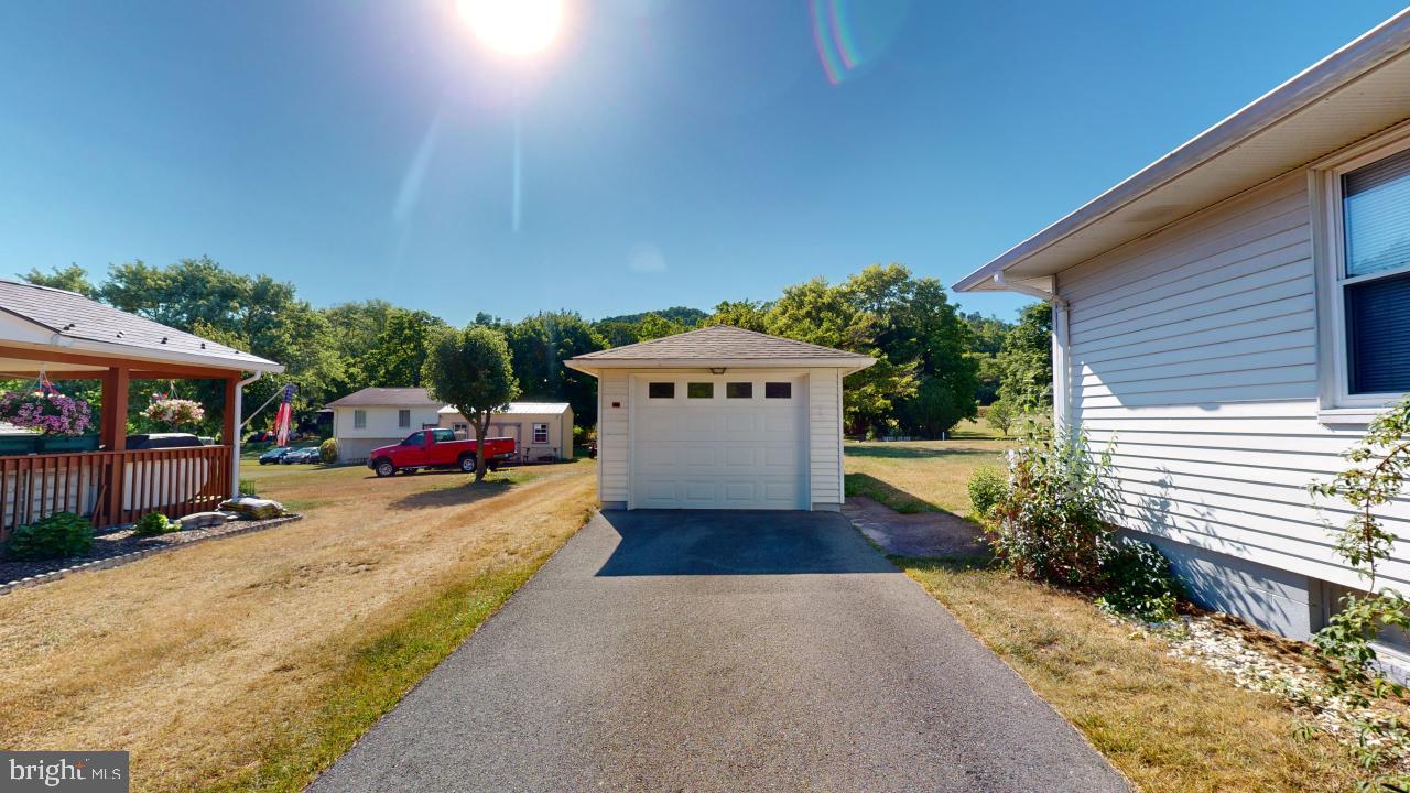 FURNACE ACRES - Residential