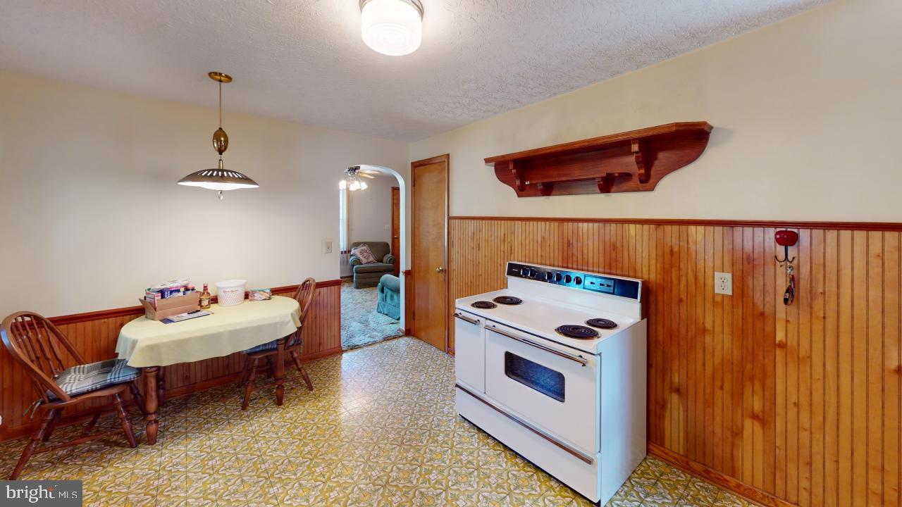 FURNACE ACRES - Residential