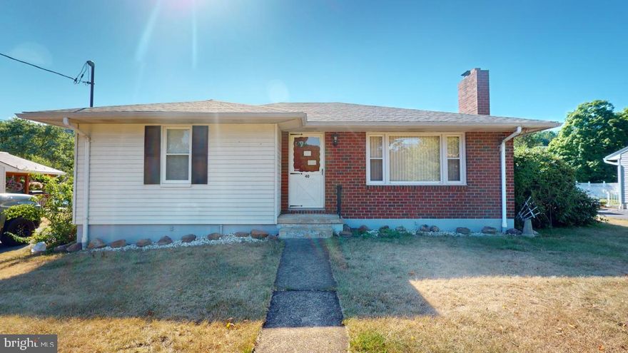 3 BED / 1 BATH RANCH IN FURNACE ACRES! EXTERIOR FEATURES INCLUDE BRICK AND ALUMINUM SIDING,  ONE CAR GARAGE W/ AUTO OPENER AND A GOOD-SIZED YARD! INTERIOR FEATURES INCLUDE A LARGE LIVING ROOM W/ FIREPLACE, CENTRAL A/C AND A FULL UNFINISHED BASEMENT THAT IS A BLANK CANVAS FOR WHATEVER YOUR NEEDS MAY BE! ROOF REPLACED CIRCA 2014 AND OIL FURNACE INSTALLED CIRCA 2018. COME CHECK IT OUT, I THINK YOU'LL LIKE IT!