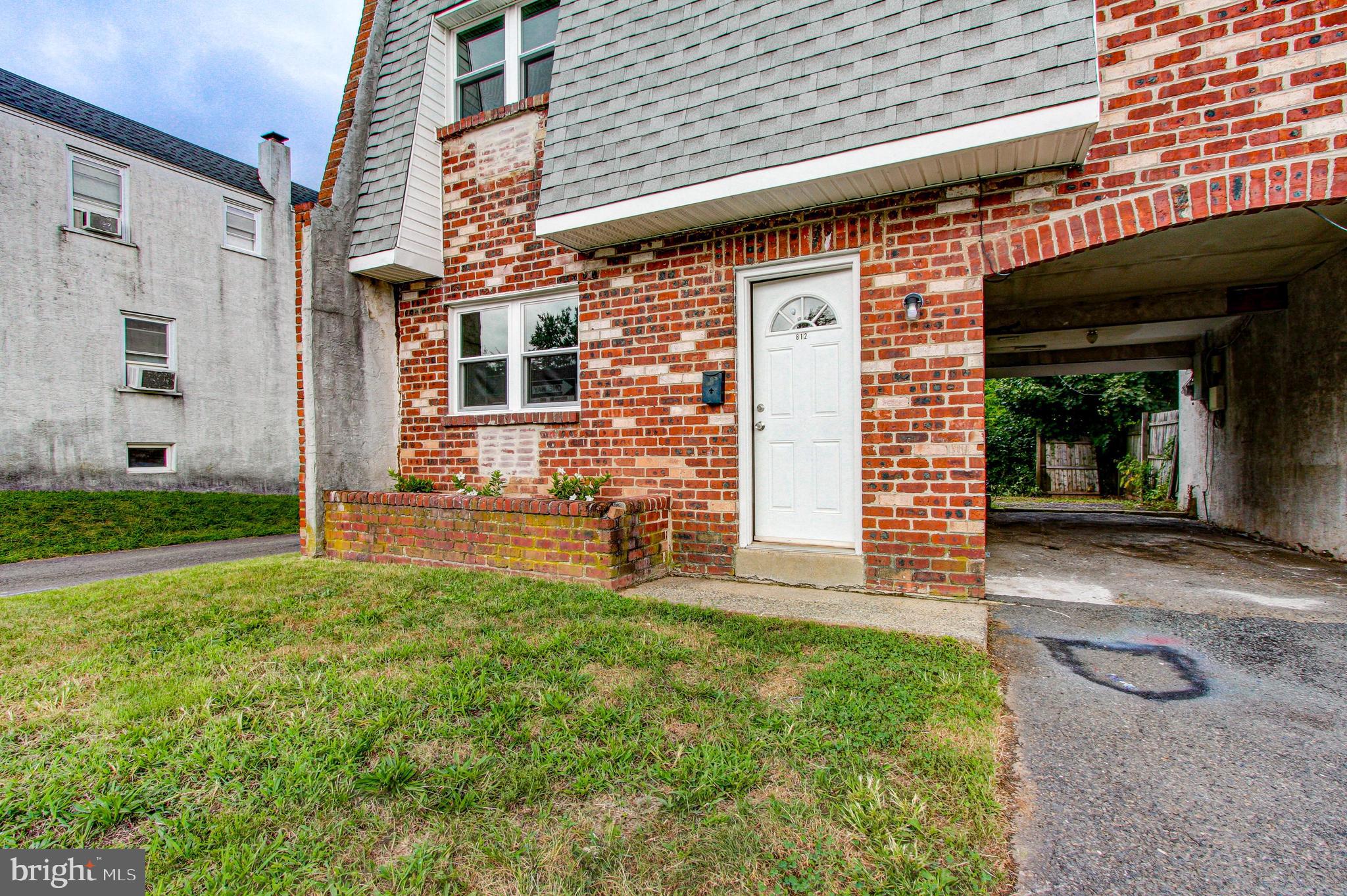 LANSDALE - Residential