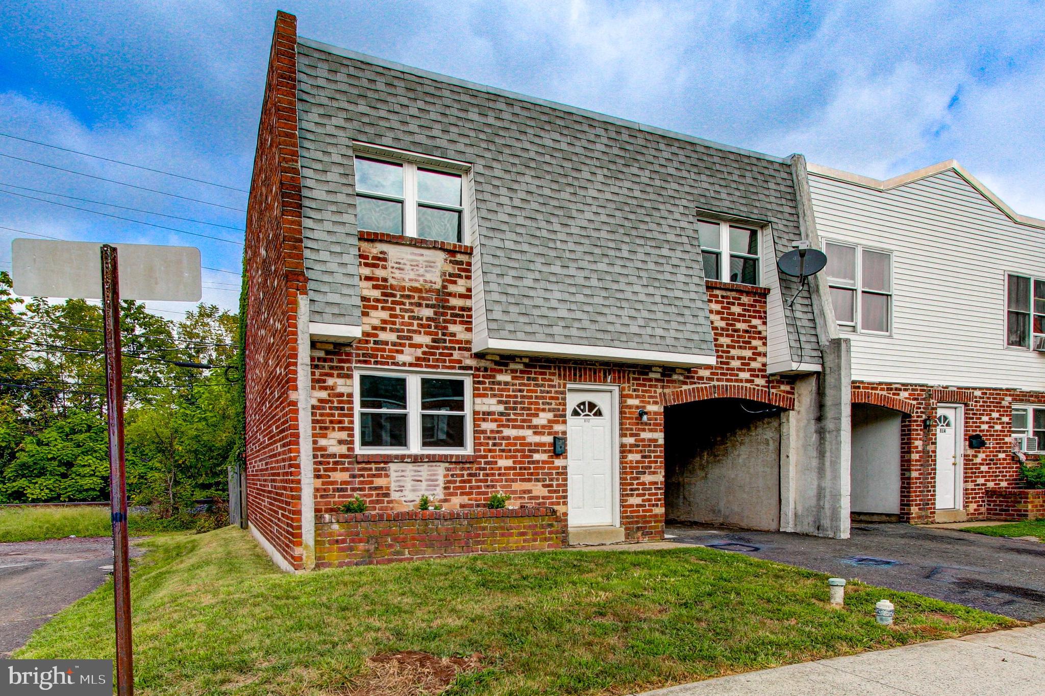 LANSDALE - Residential