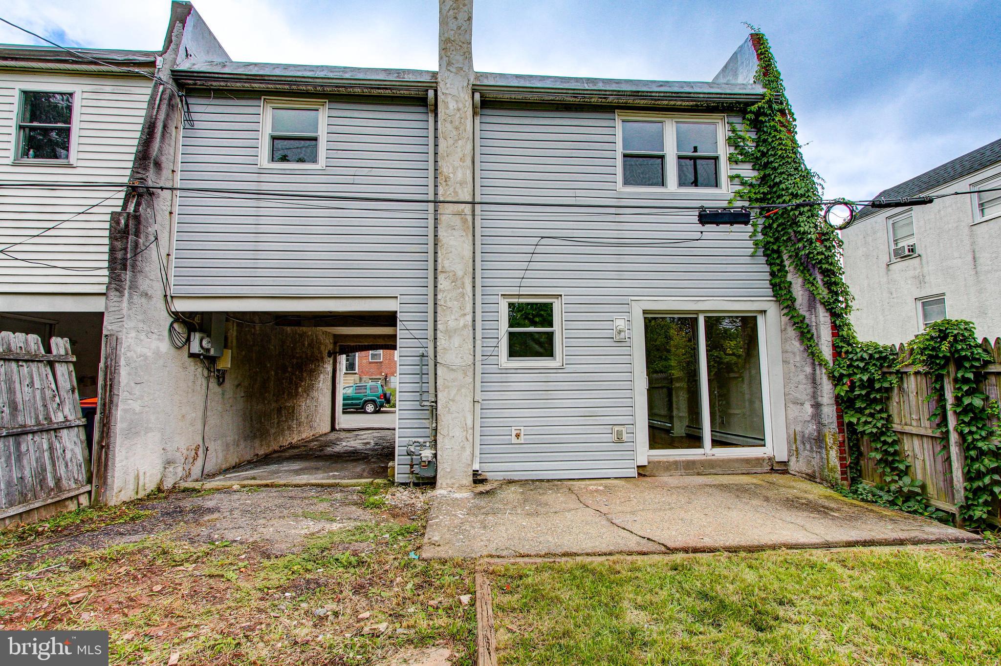 LANSDALE - Residential