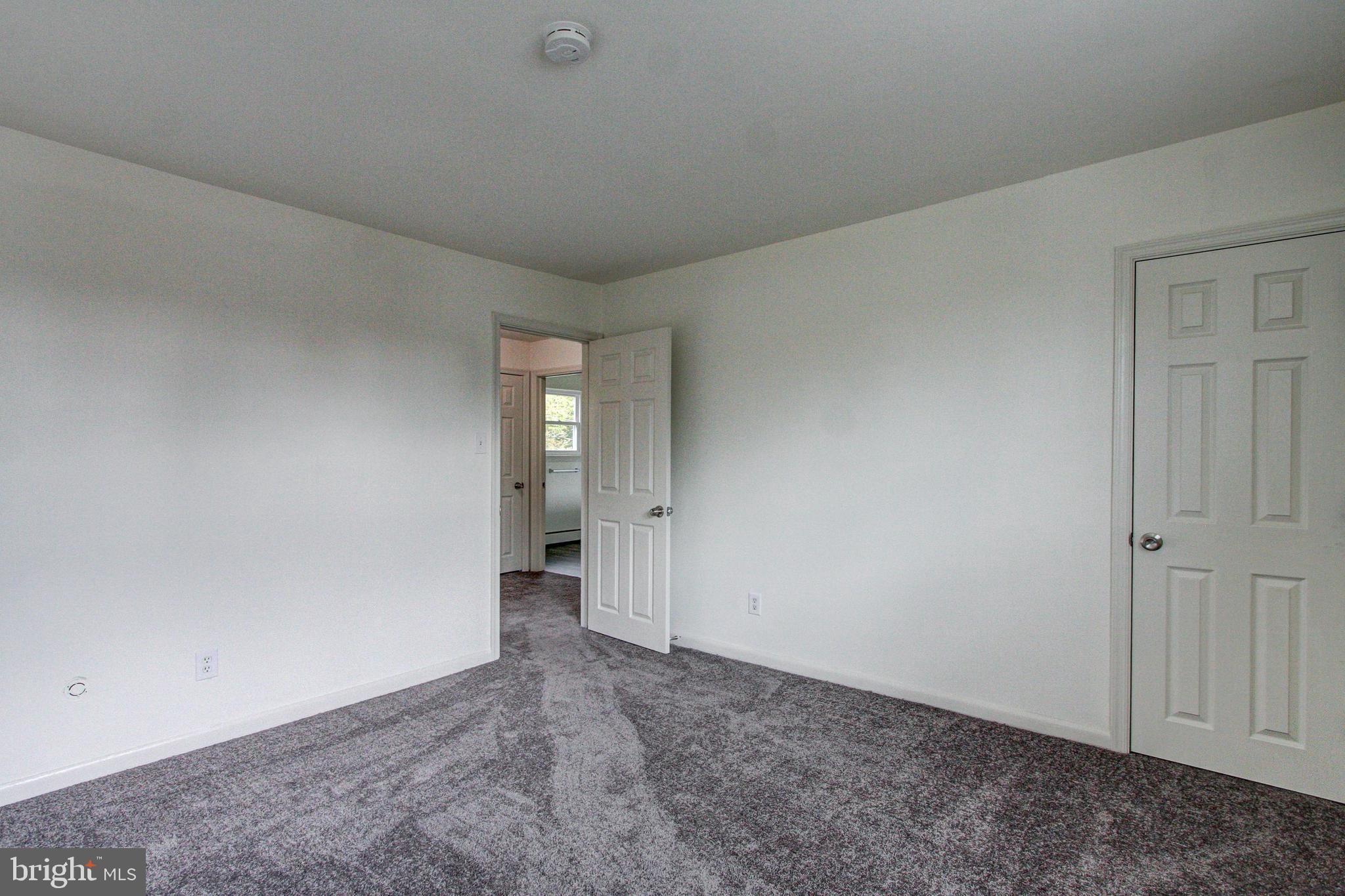 LANSDALE - Residential