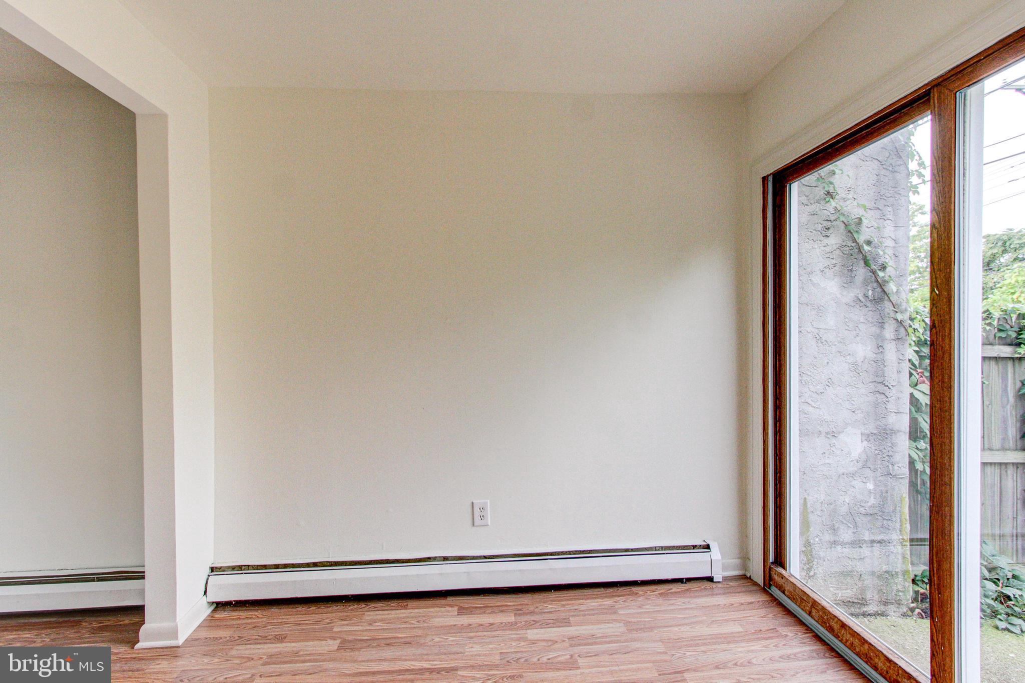 LANSDALE - Residential