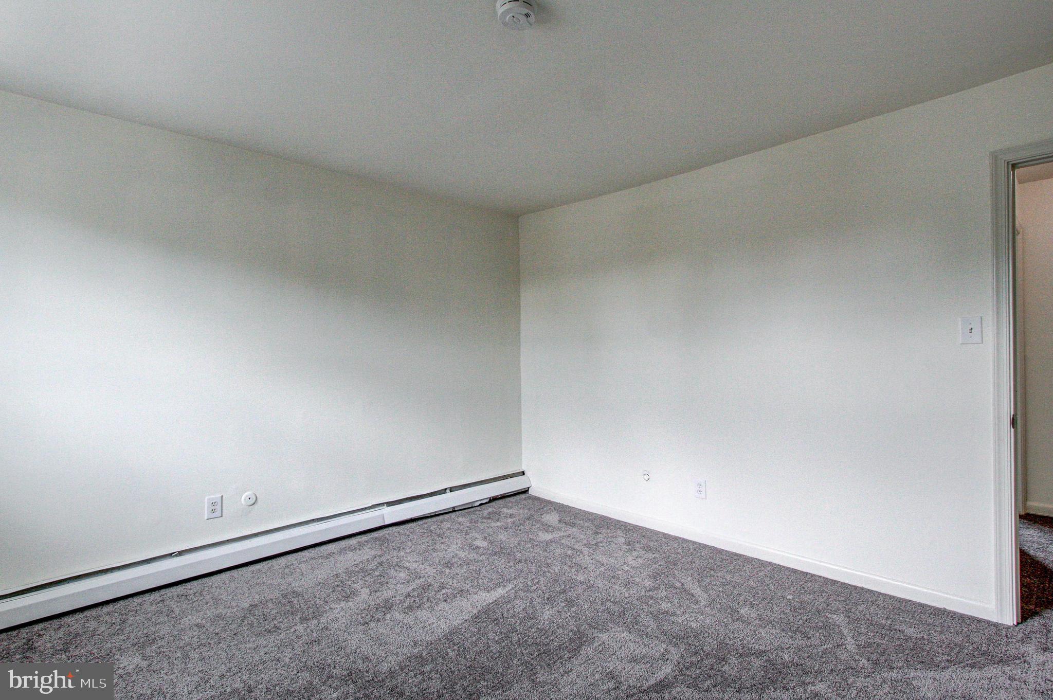 LANSDALE - Residential