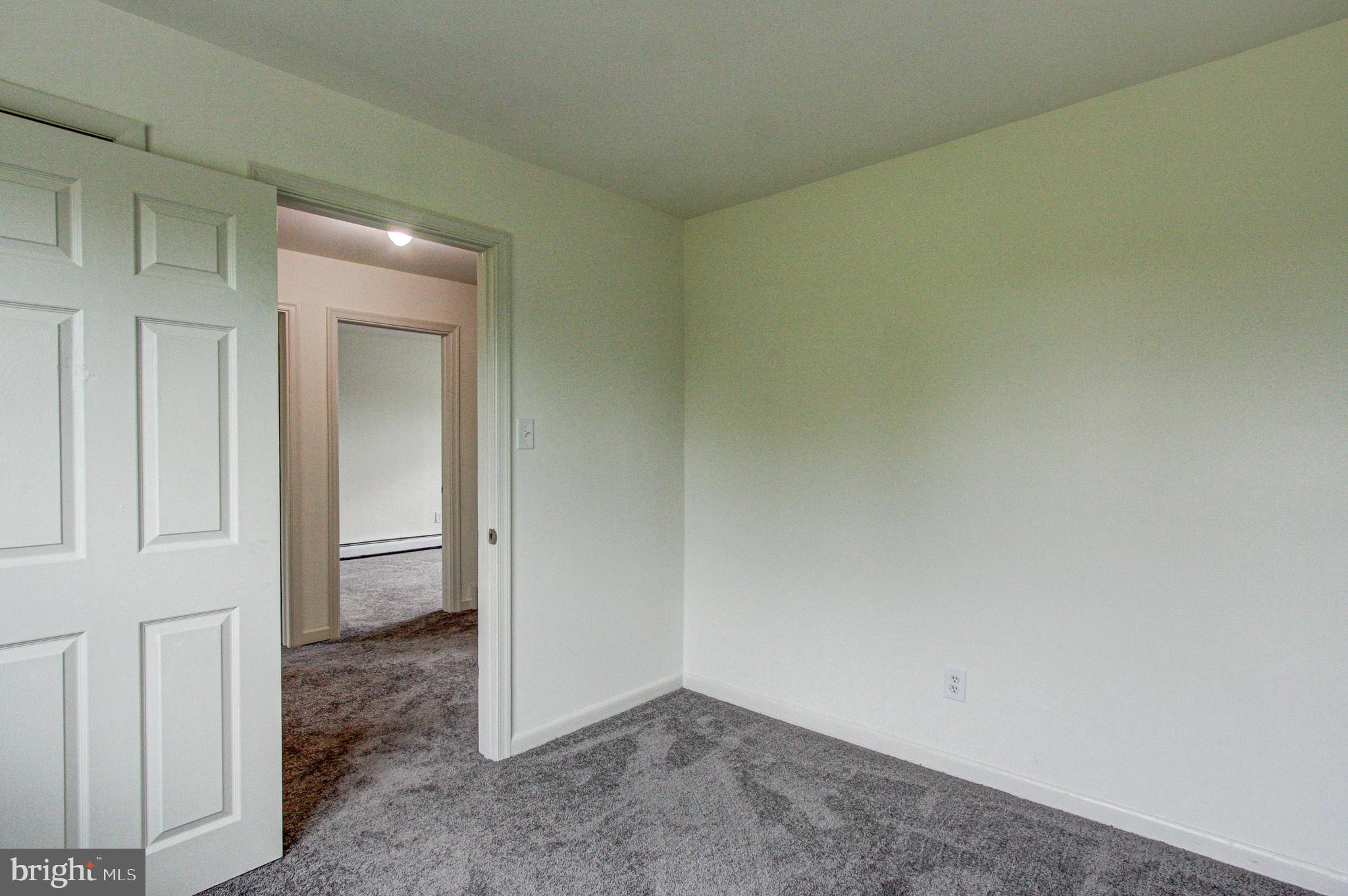 LANSDALE - Residential