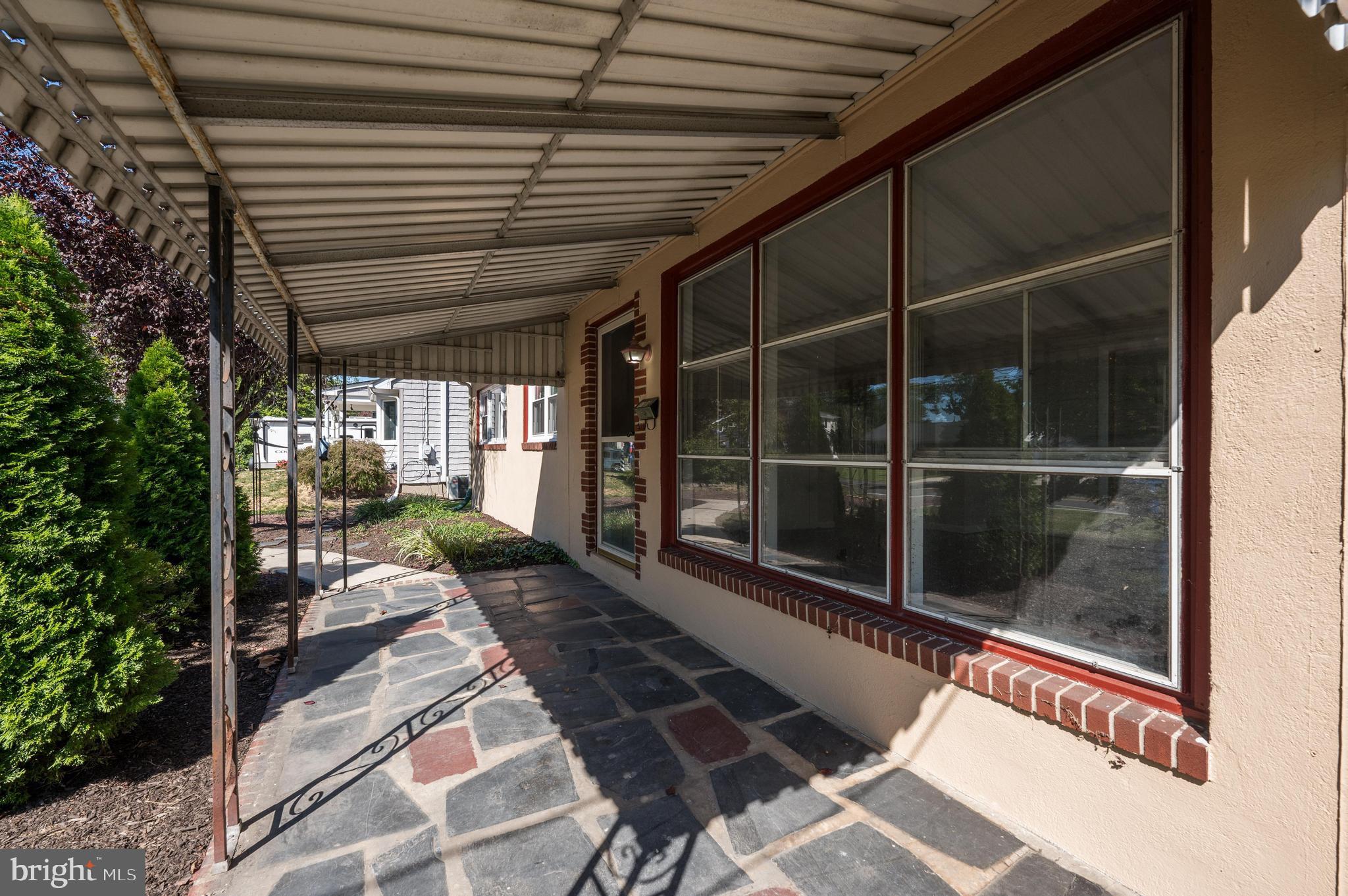 1106 HIGHLAND AVENUE