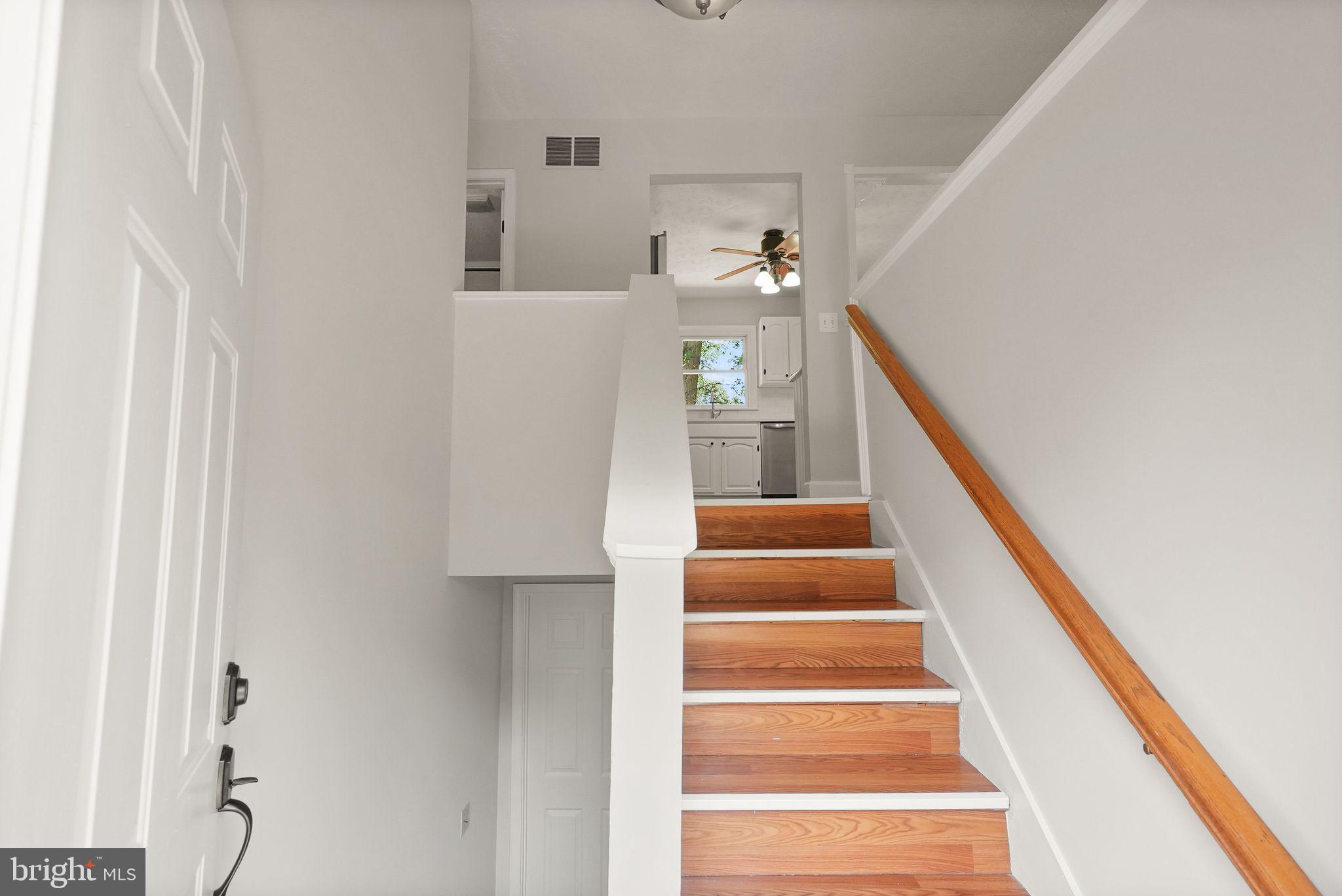 3 HICKORY LANE