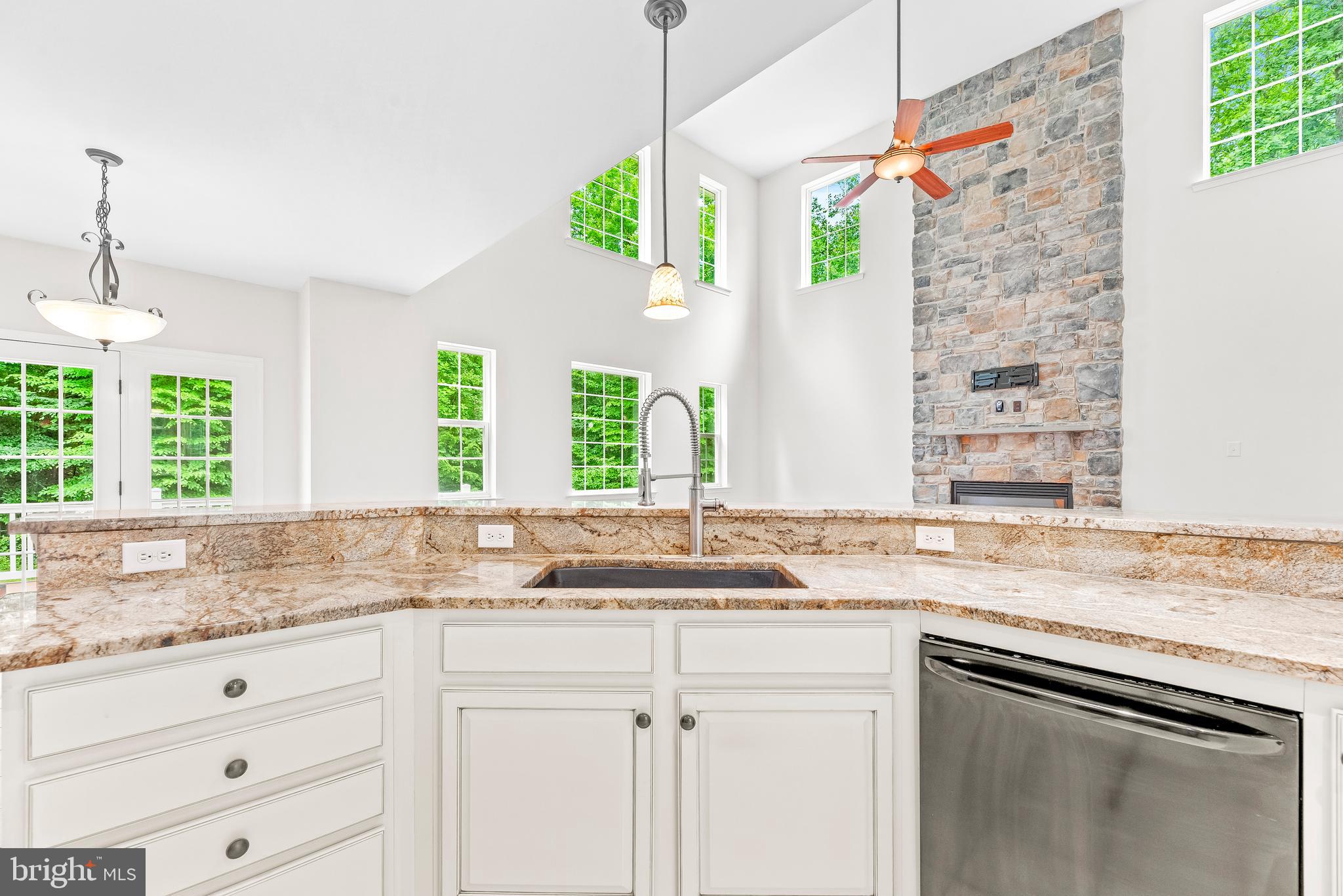 HOLBROOK ESTATES - Residential