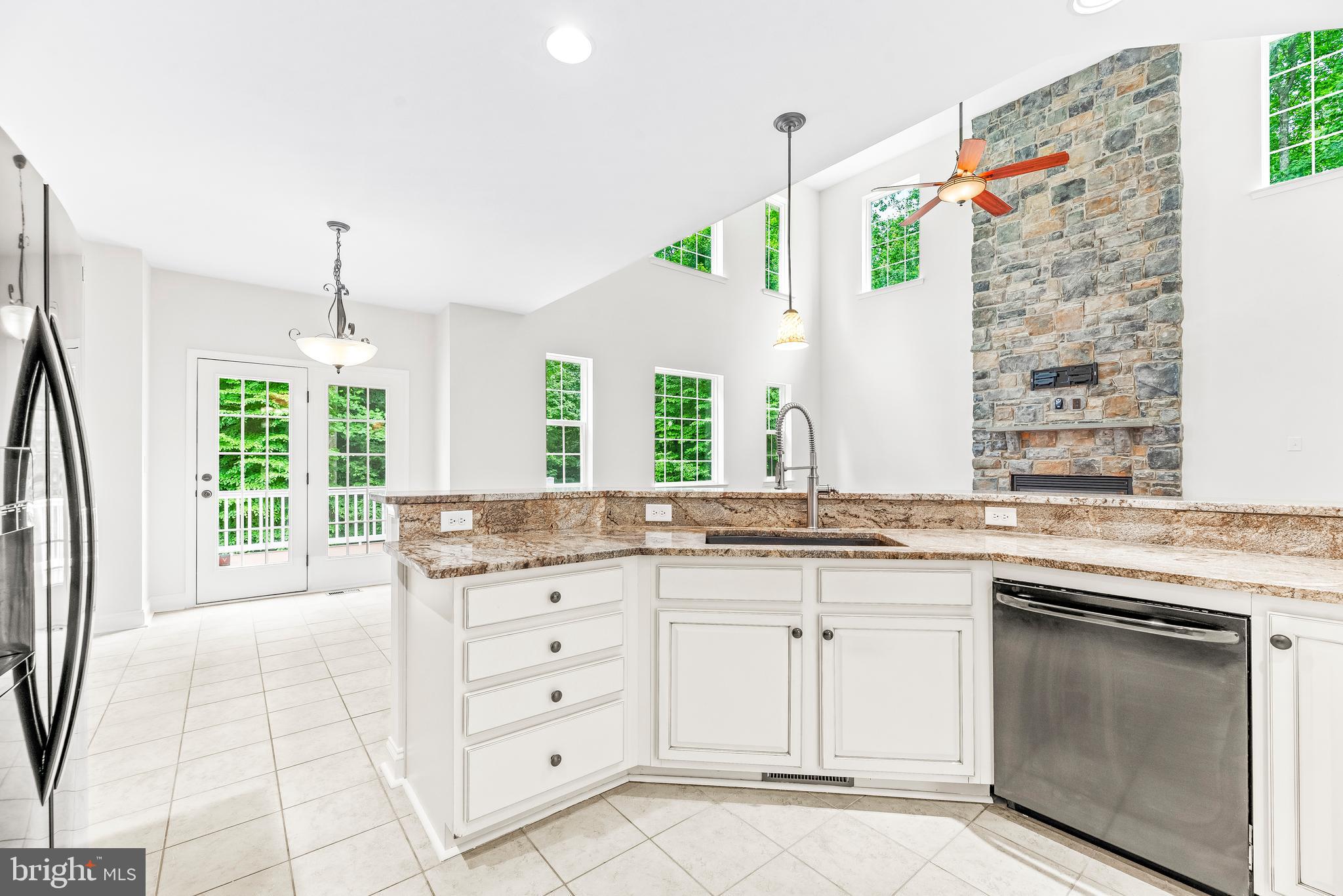 HOLBROOK ESTATES - Residential