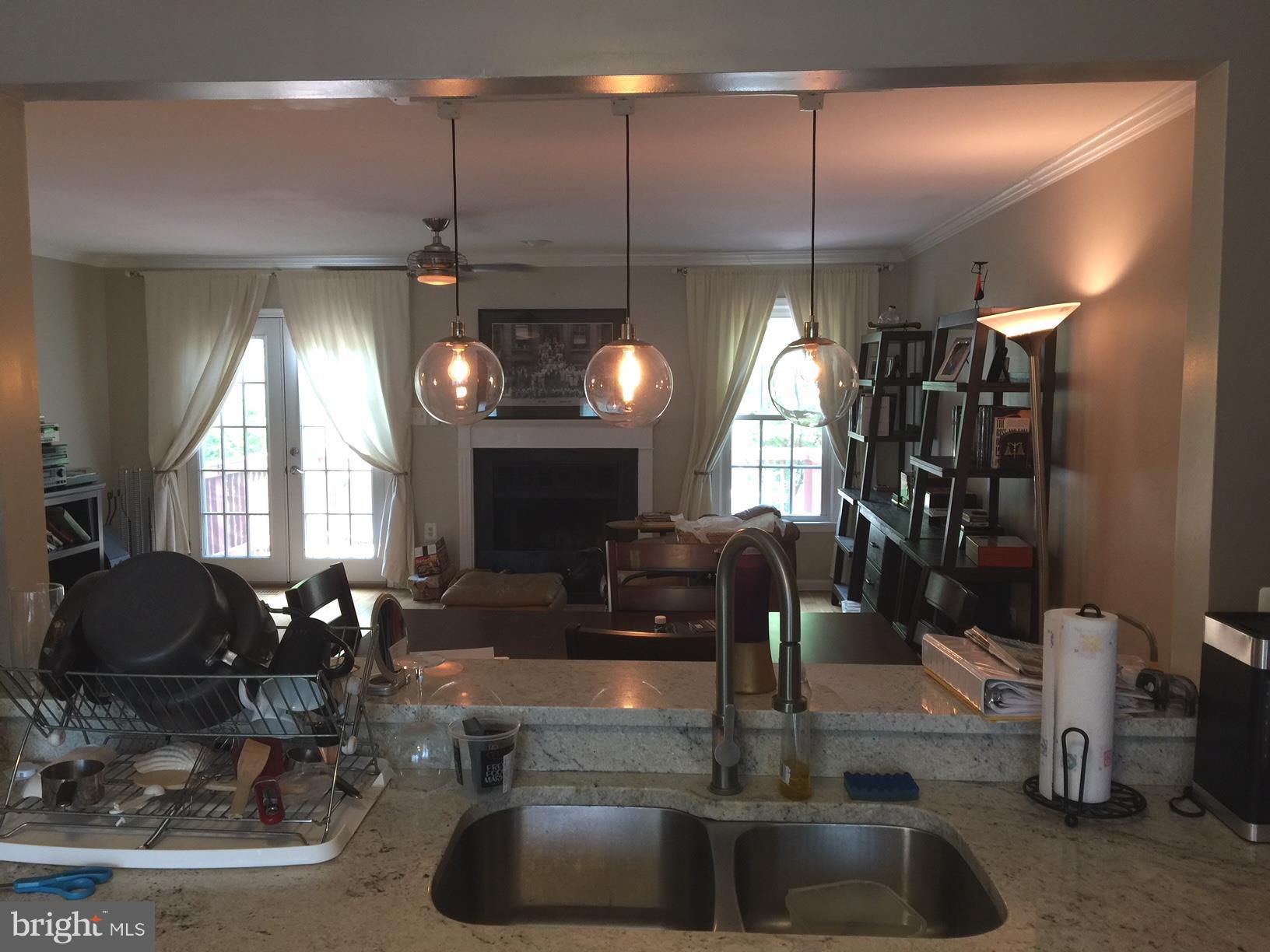 COLONIAL HEIGHTS - Residential