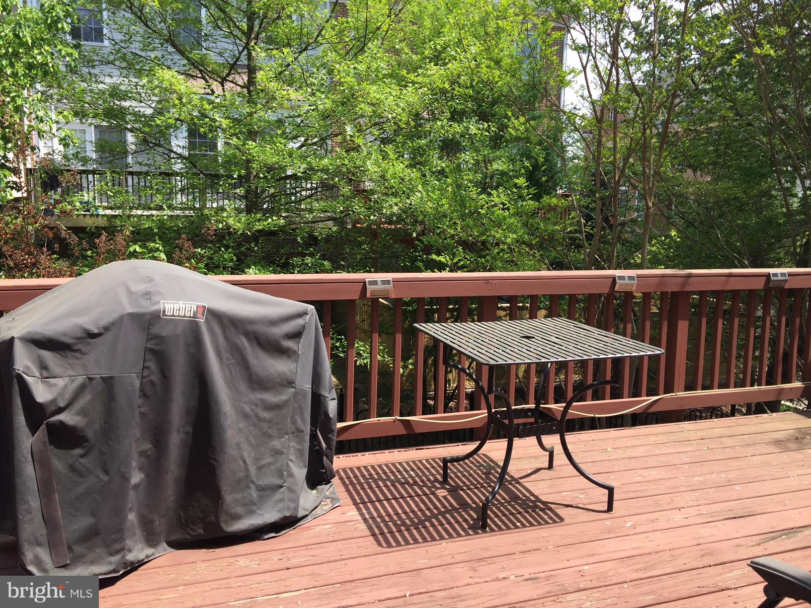 COLONIAL HEIGHTS - Residential