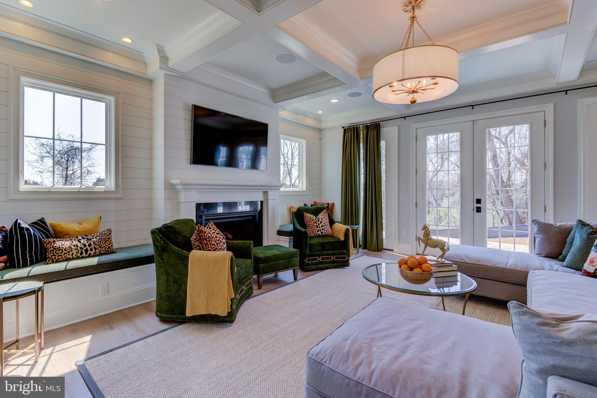 TIBURON - Residential