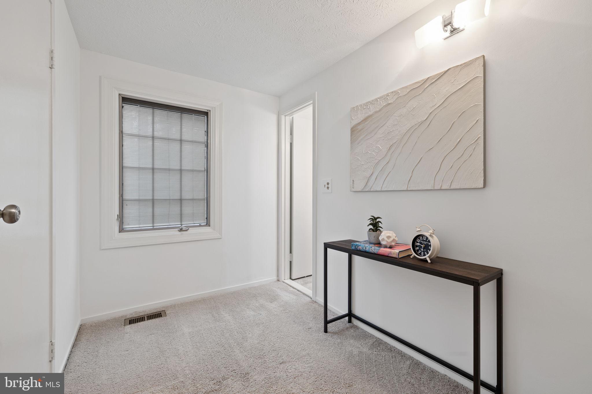 MIDDLE VALLEY - Residential