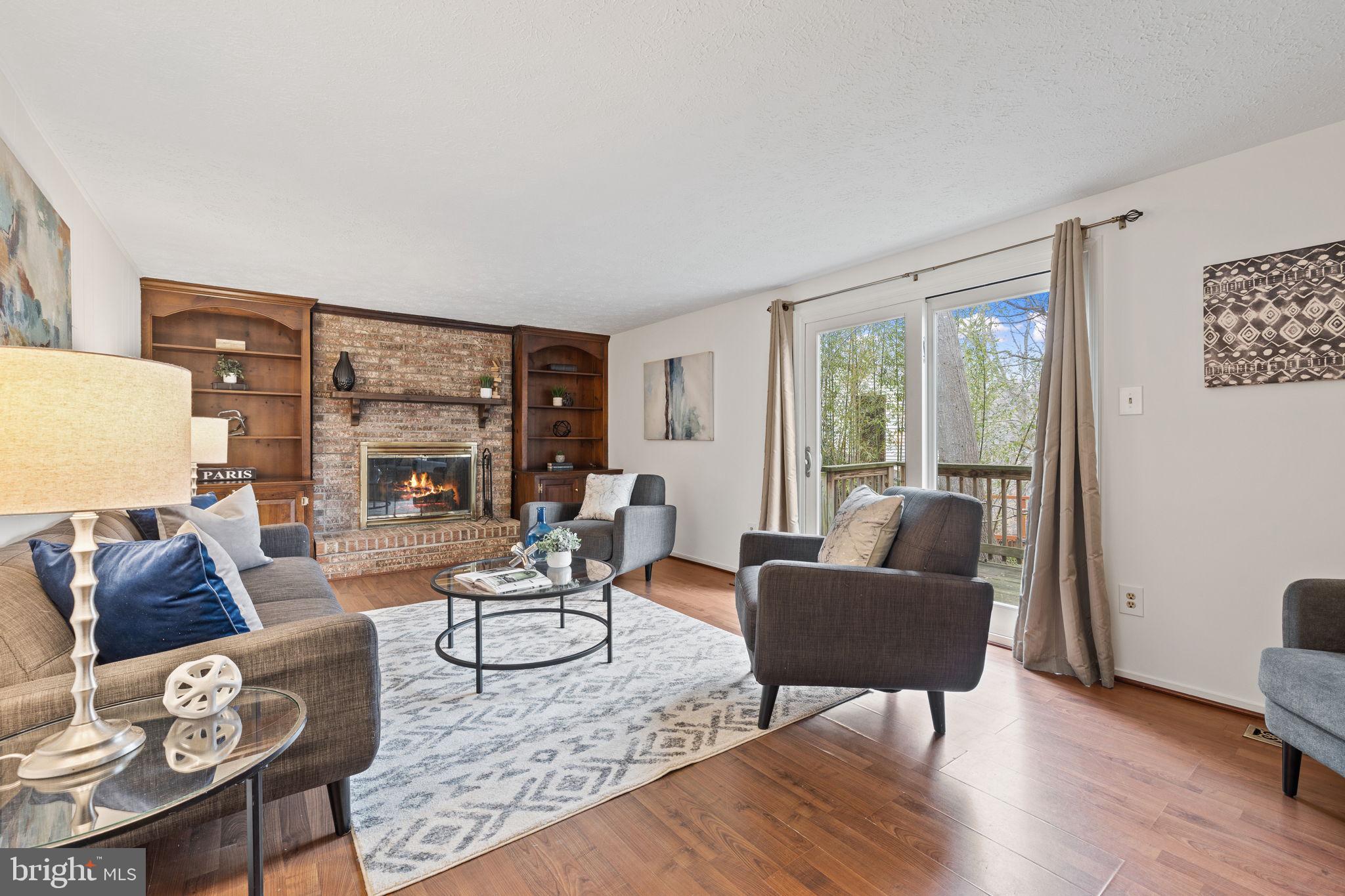 MIDDLE VALLEY - Residential