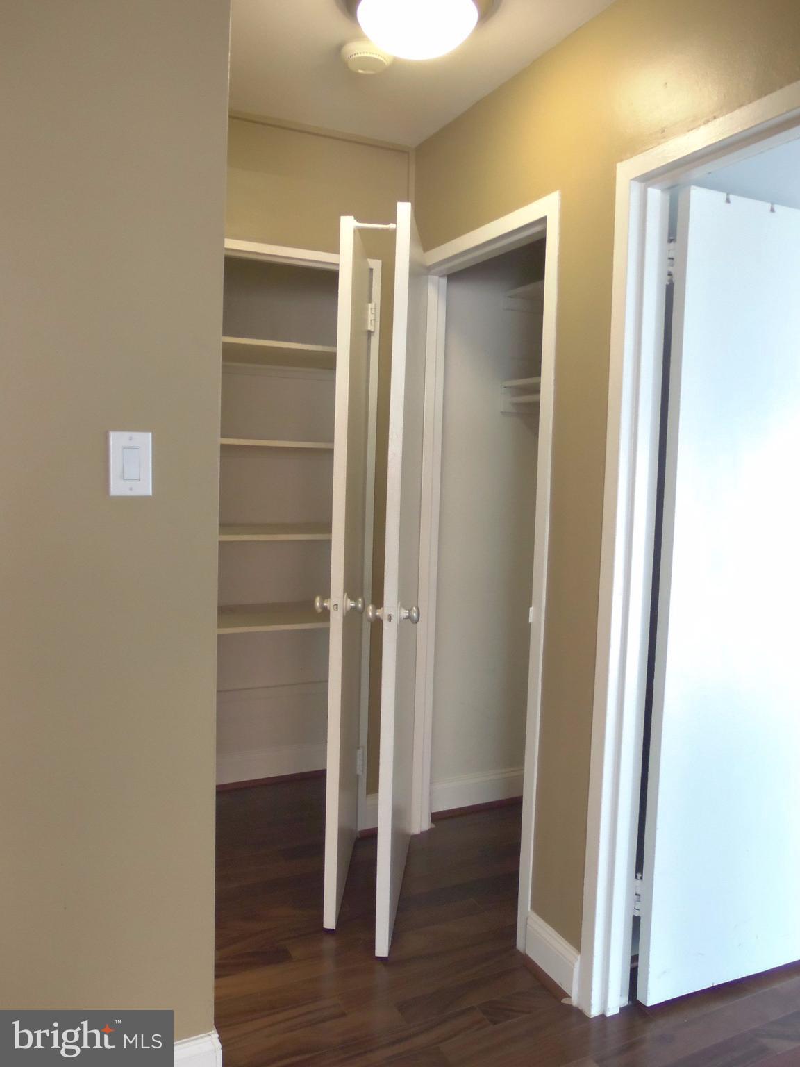 RIVER PLACE EAST - Residential Lease