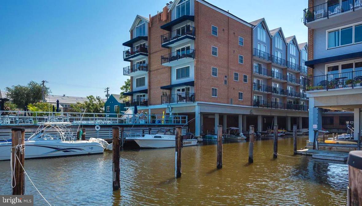 THE TECUMSEH - Residential