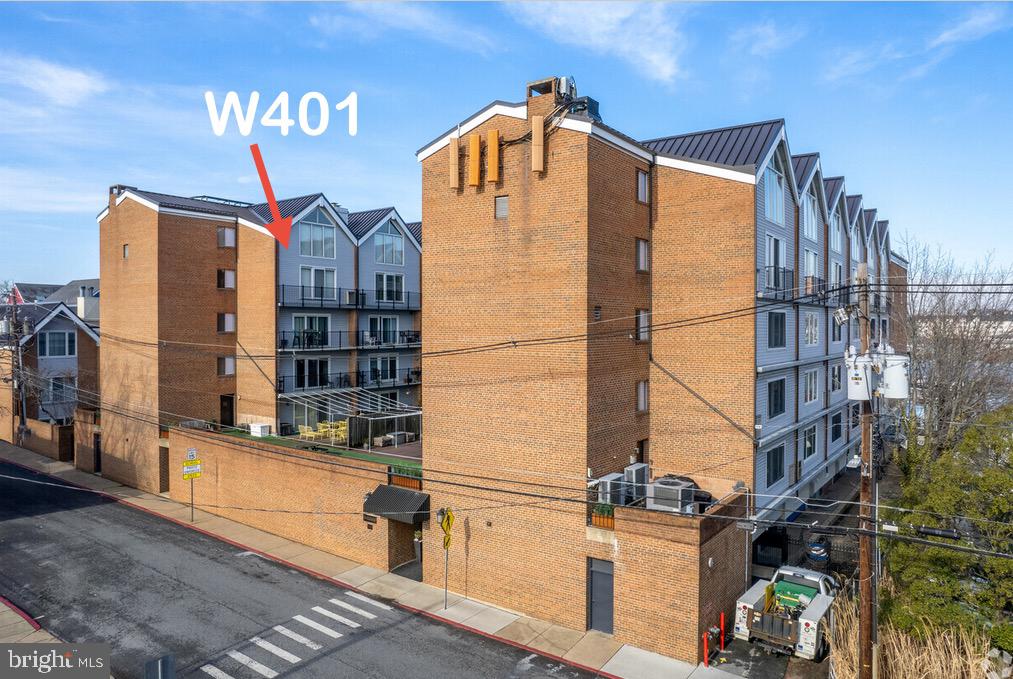 THE TECUMSEH - Residential