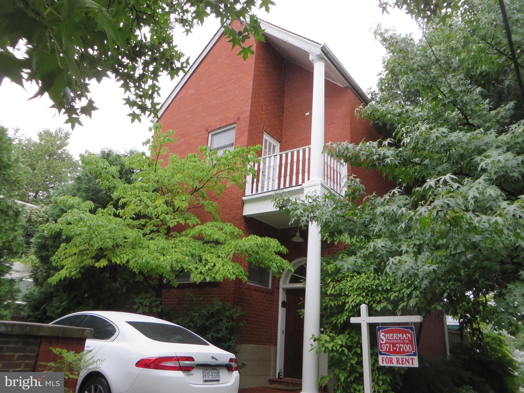 CARRIAGE WORKS - Residential Lease