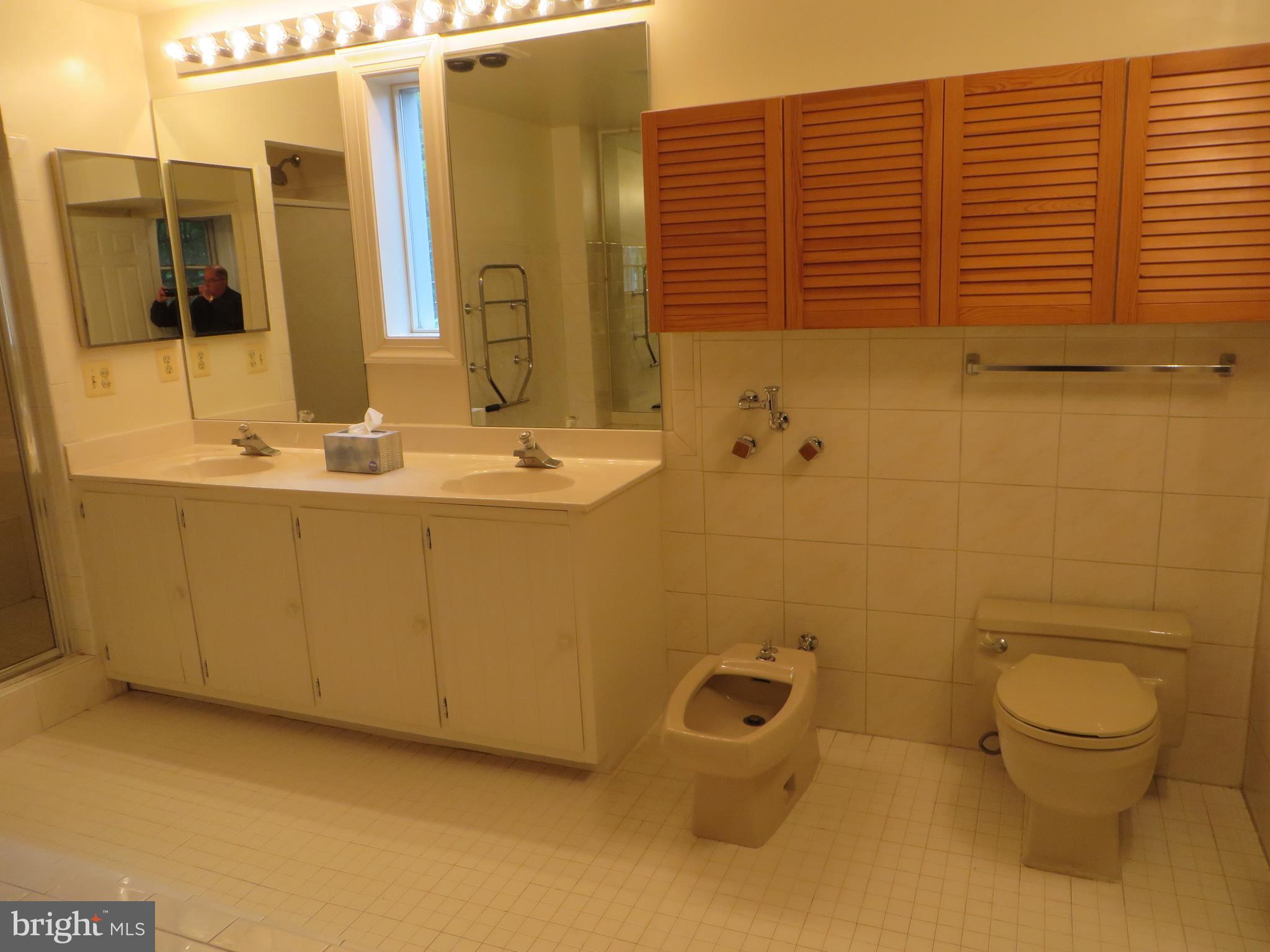 CARRIAGE WORKS - Residential Lease