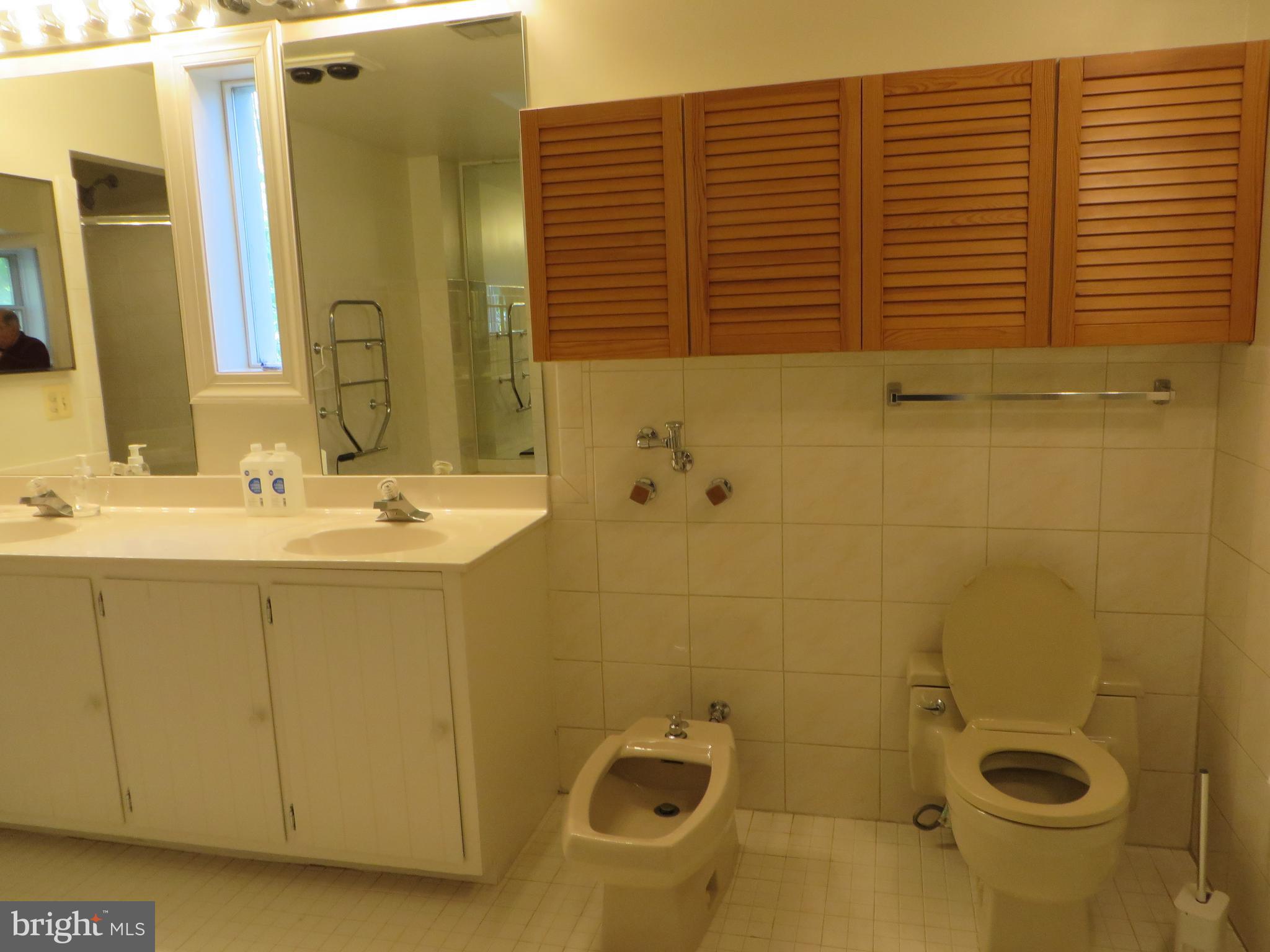 CARRIAGE WORKS - Residential Lease