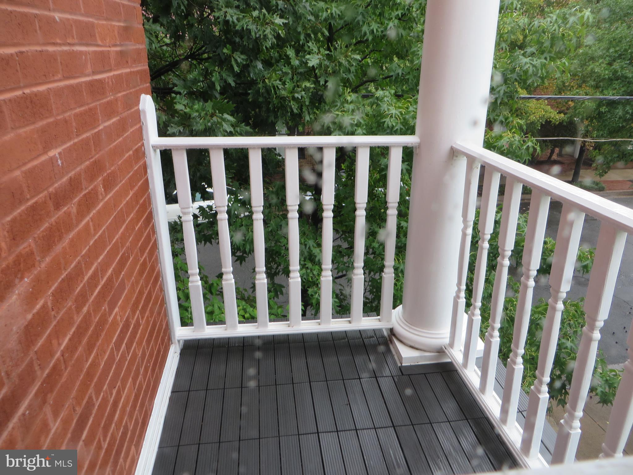 CARRIAGE WORKS - Residential Lease