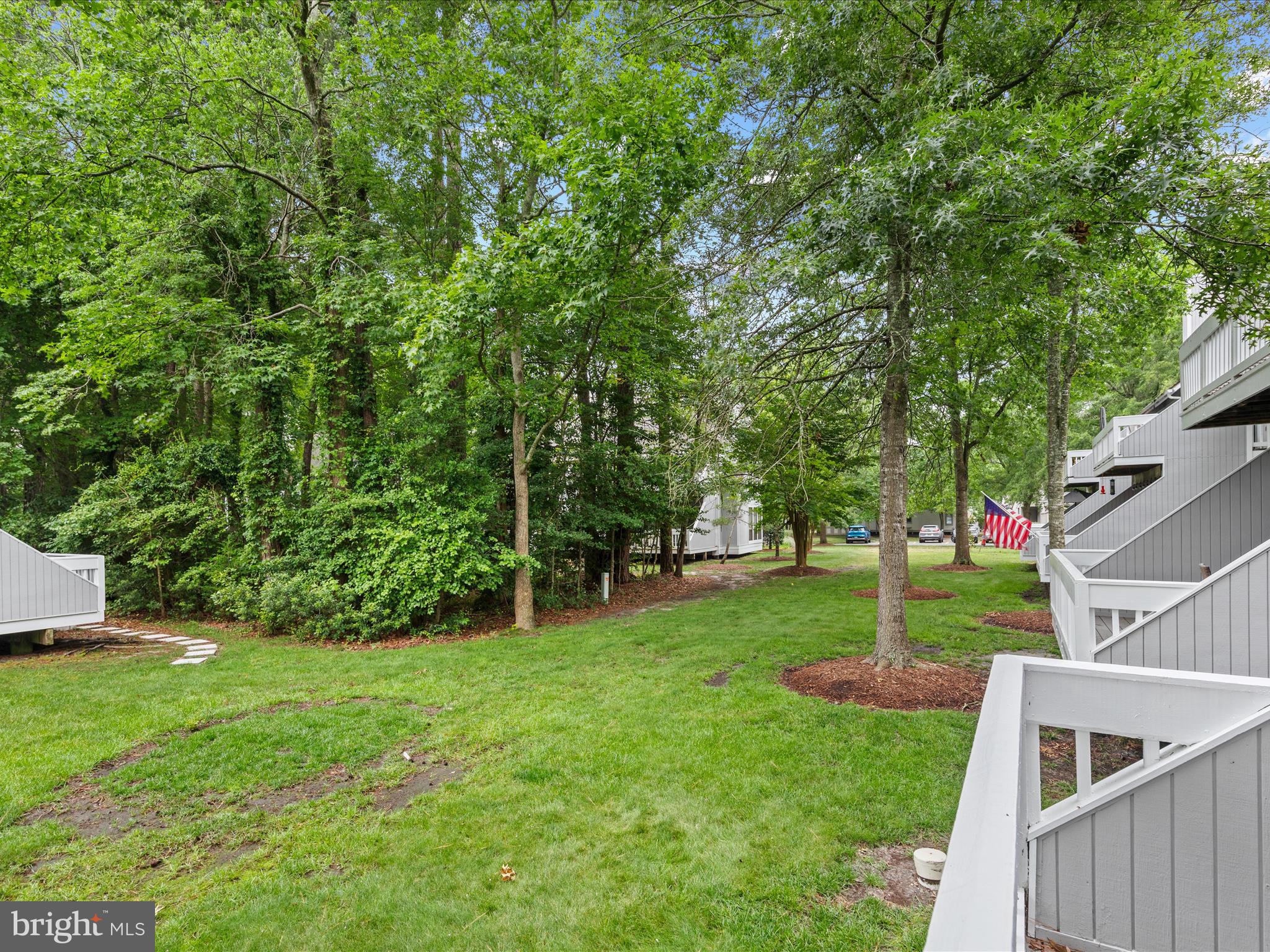 SEA COLONY WEST - Residential