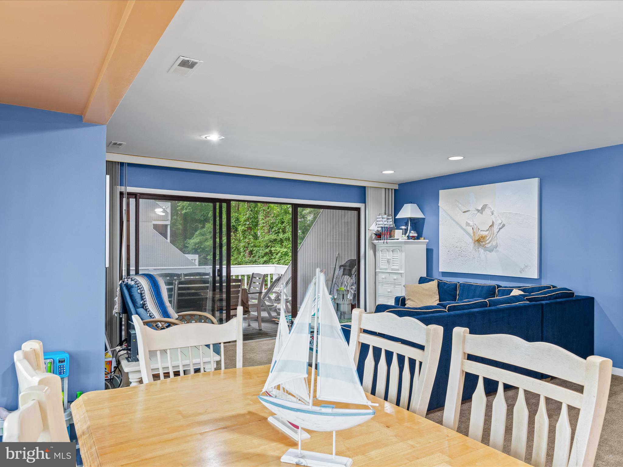 SEA COLONY WEST - Residential