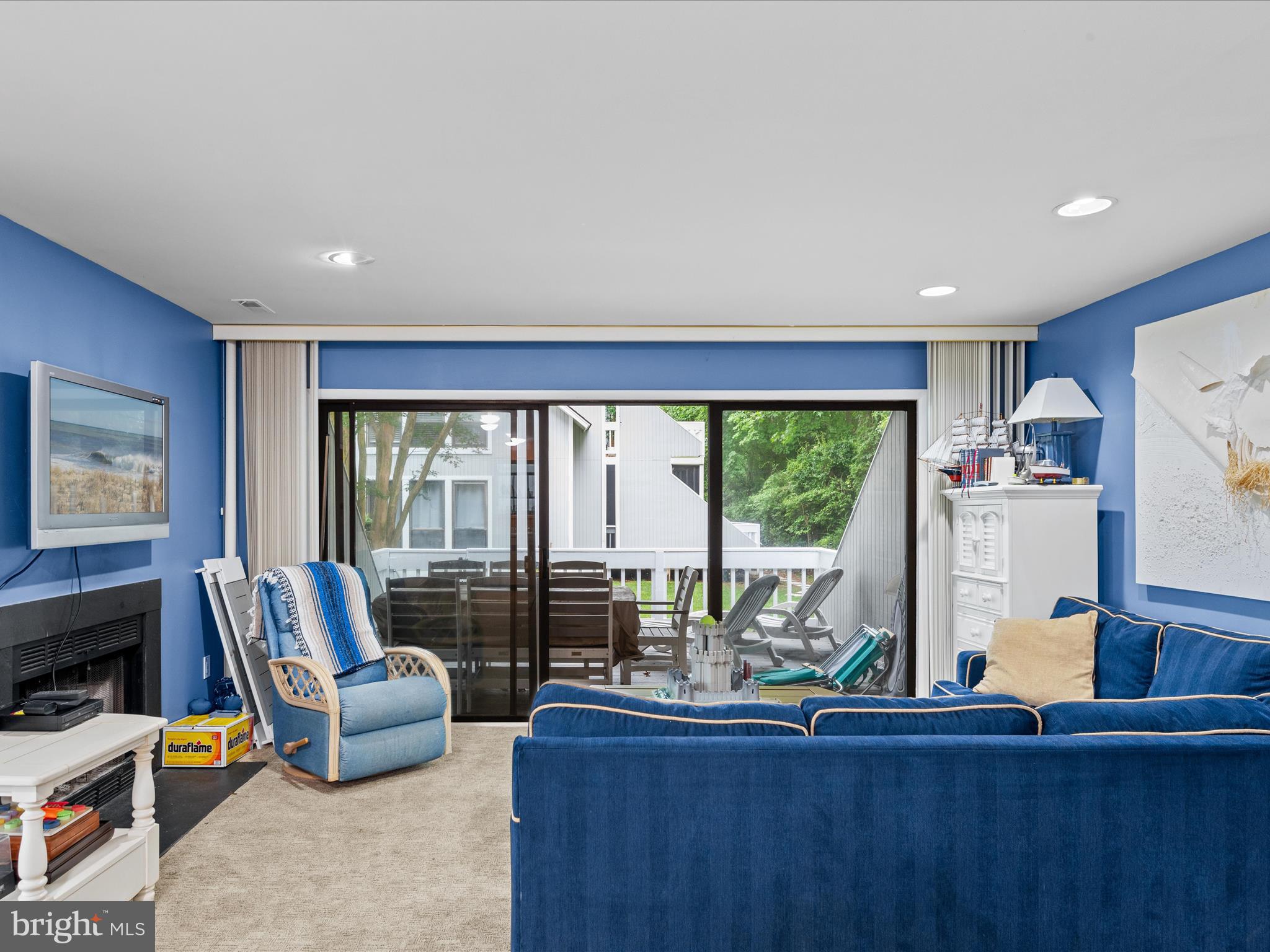 SEA COLONY WEST - Residential