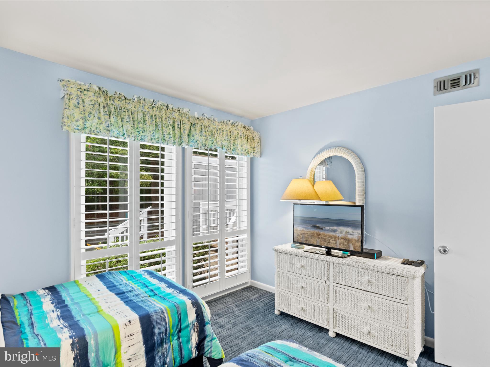 SEA COLONY WEST - Residential