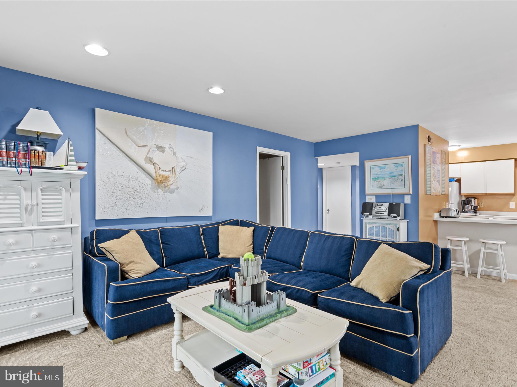 SEA COLONY WEST - Residential